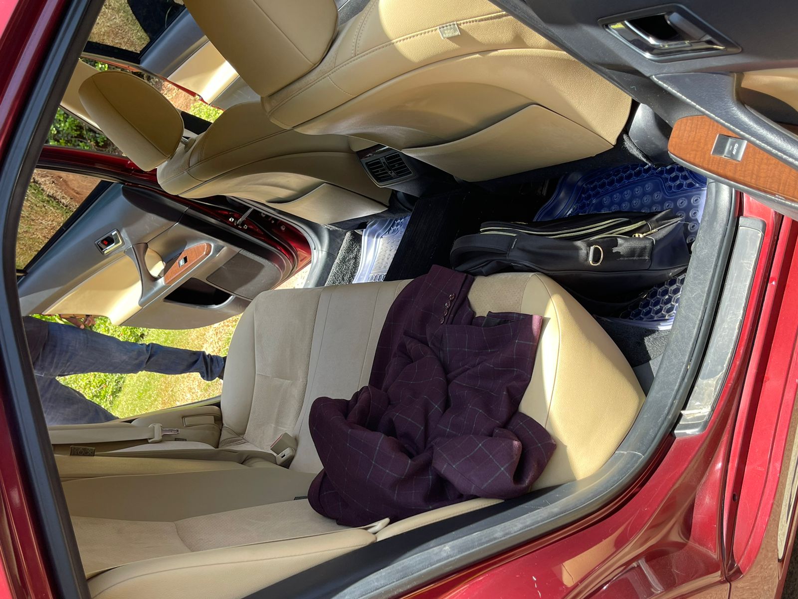 TOYOTA MARK X PREMIUM - Image 3